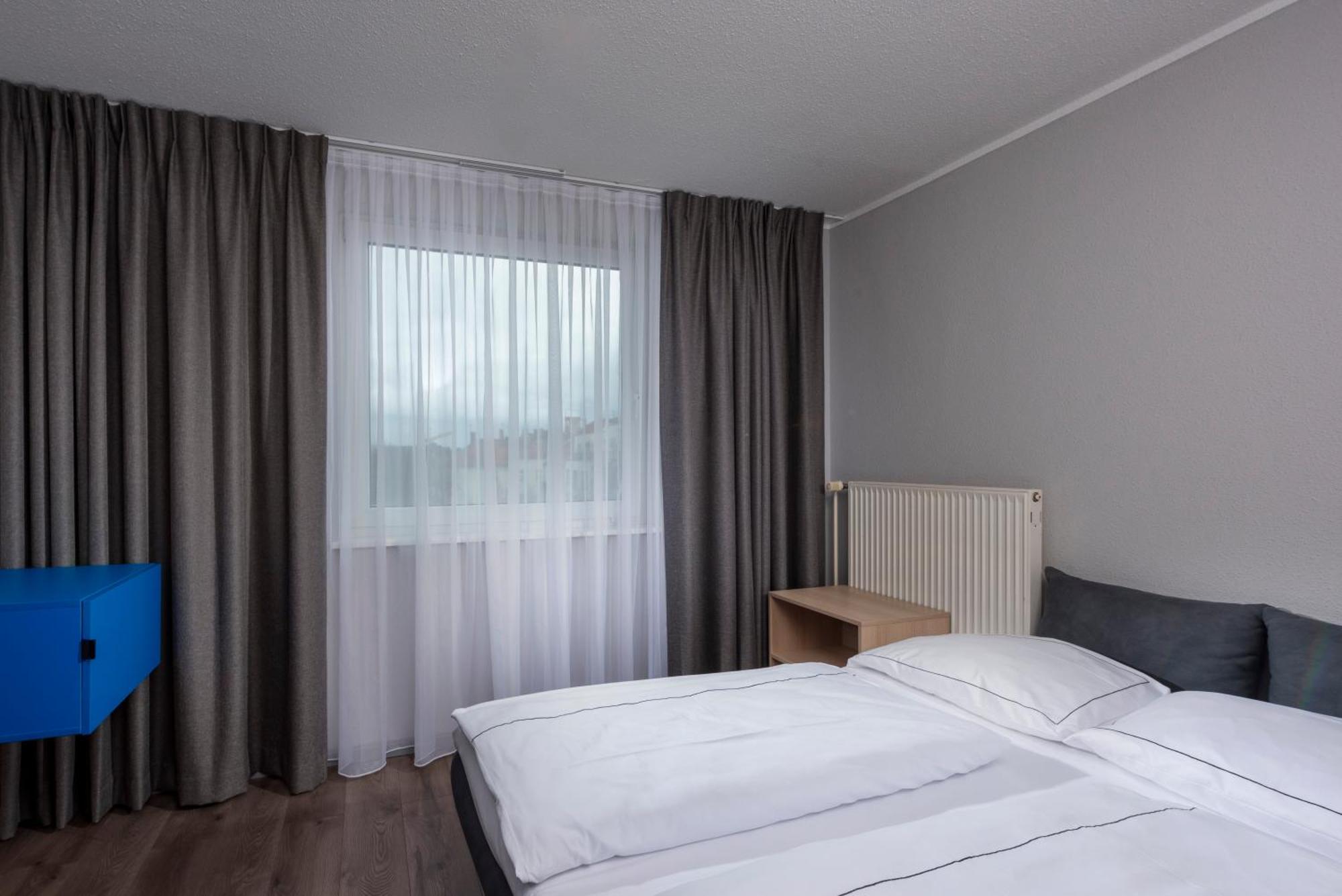 Hotel ibis Styles Berlin Treptow Zimmer foto