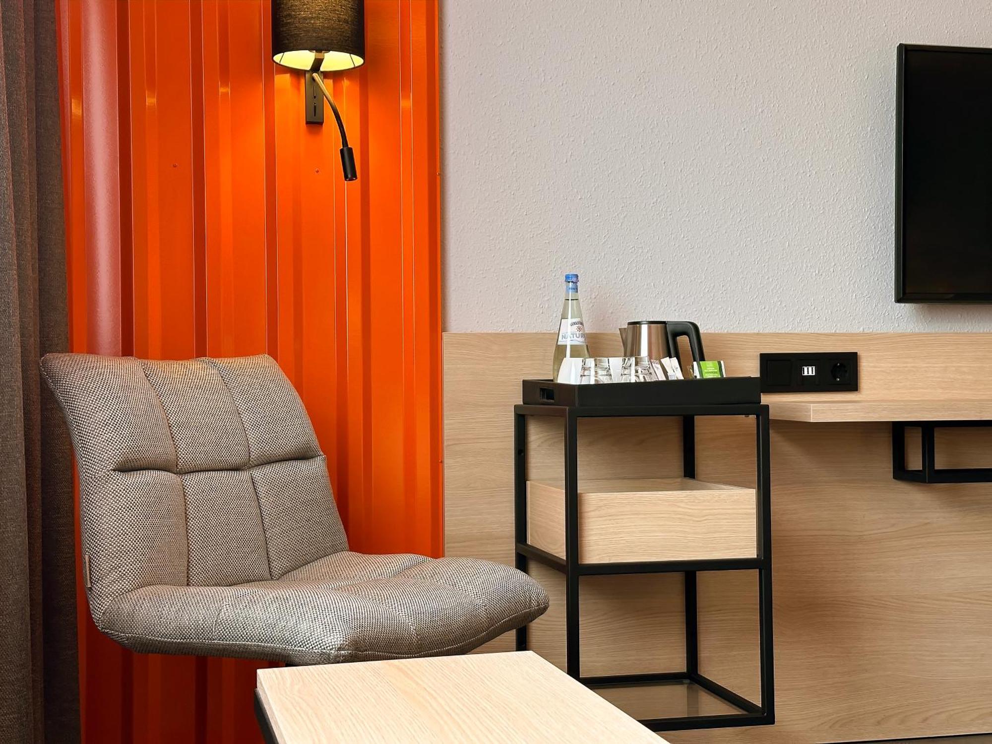Hotel ibis Styles Berlin Treptow Zimmer foto