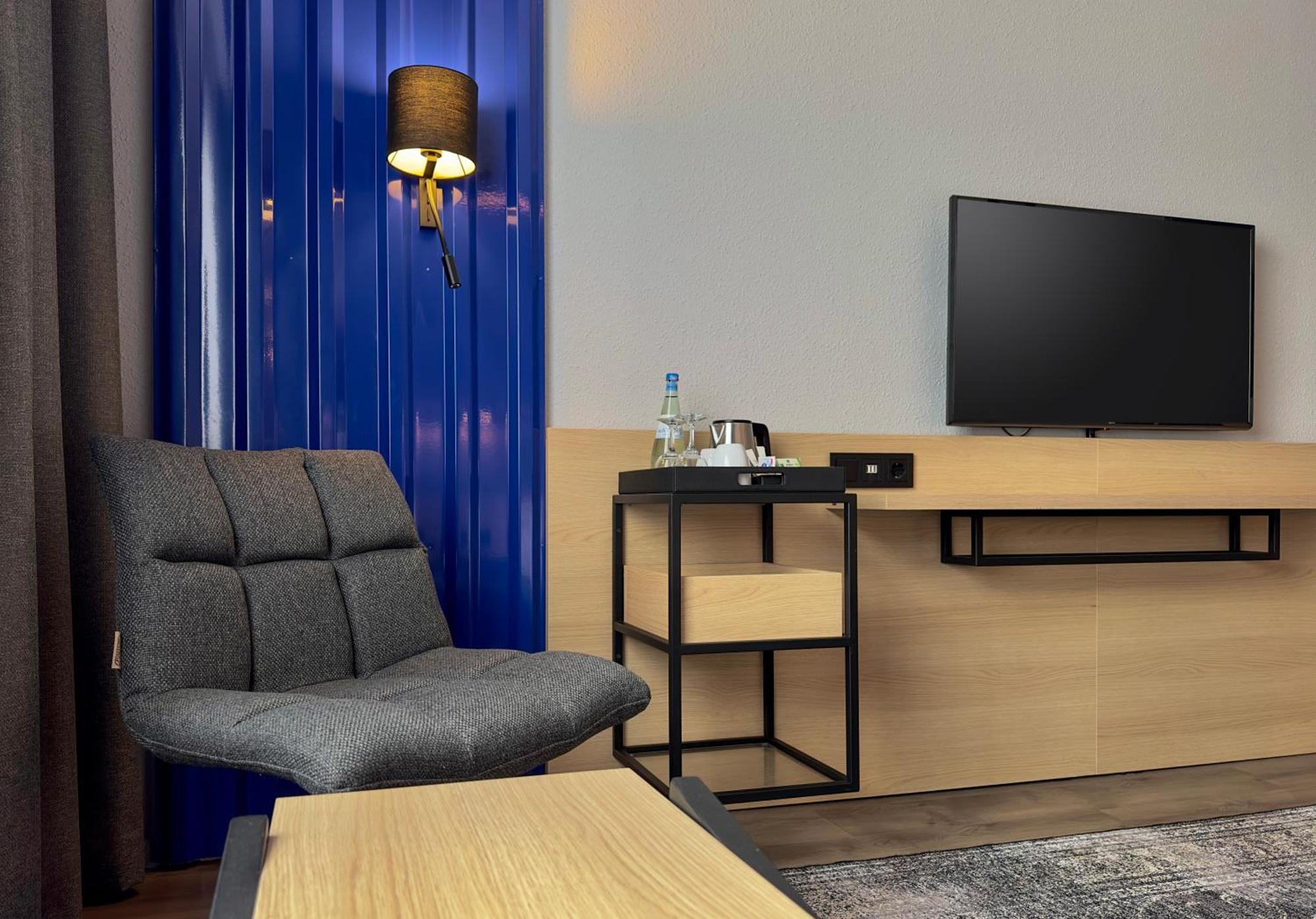 Hotel ibis Styles Berlin Treptow Zimmer foto